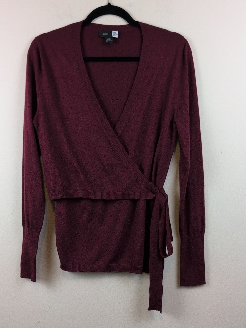 Cashmere & Silk Burgundy Wrap Sweater Signature Saks Fifth Avenue Size M Luxury